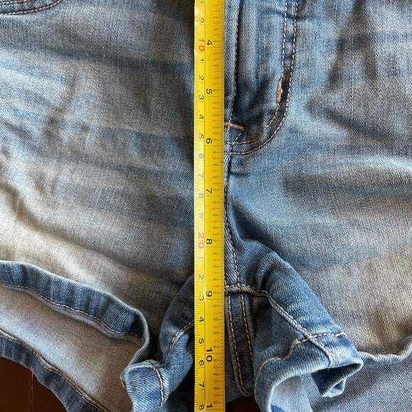 🩳 Brody Jean Shorts 💙 - Picture 5 of 5